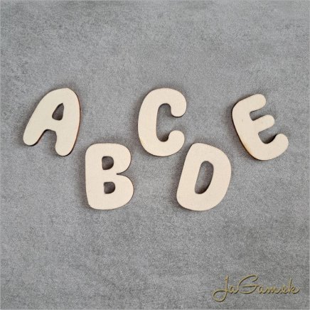 Drevené písmeno 4cm (P24pv4)