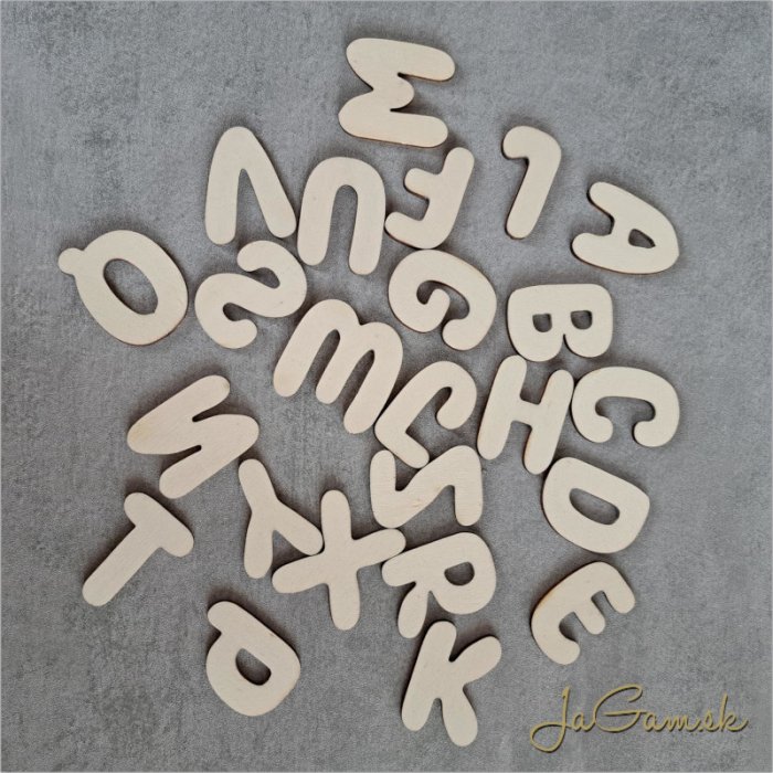 Drevené písmeno 12cm (P24vp12)