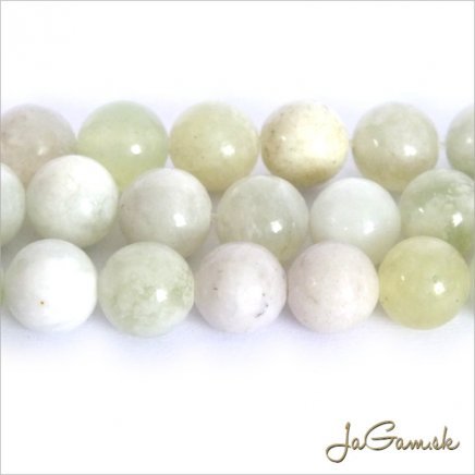 Minerál Nefrit 8mm, šnúra cca50ks (m149)