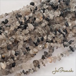 Minerál Krištáľ rutilovaný zlomky, šnúra cca 80cm (min_zl17014)