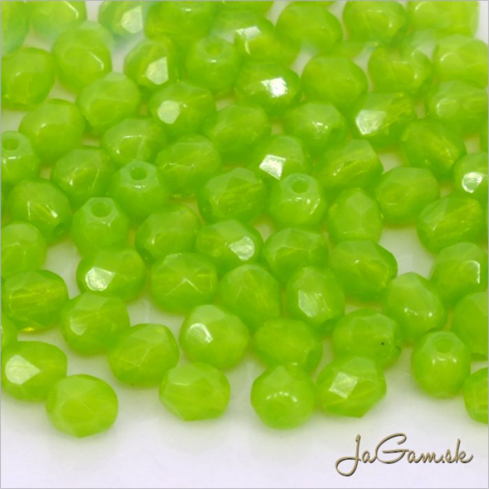 Ohňovky 4 mm zelená/ milky peridot 51010, 50ks (5408)