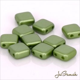 Štvorčeky 2-dierkové 6 x 6 mm, zelená matná 20 ks (019/59)