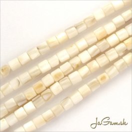 Perleť prírodná valček 5mm, šnúra cca 40 cm (18020)