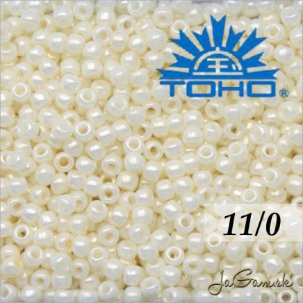 Toho Rokajl 11/0 Opaque-Lustered Navajo White č.122 8g